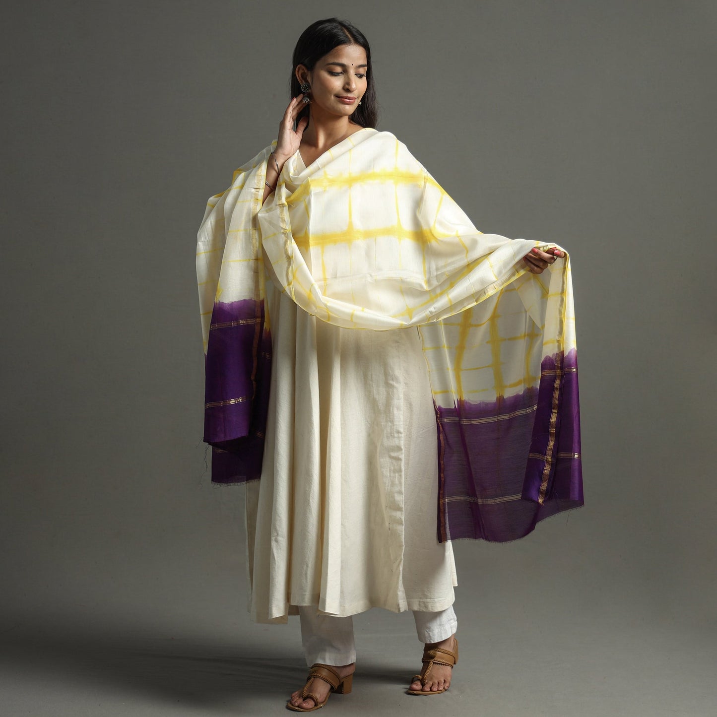 Shibori Tie-Dye Handloom Chanderi Silk Dupatta with Zari Border 46