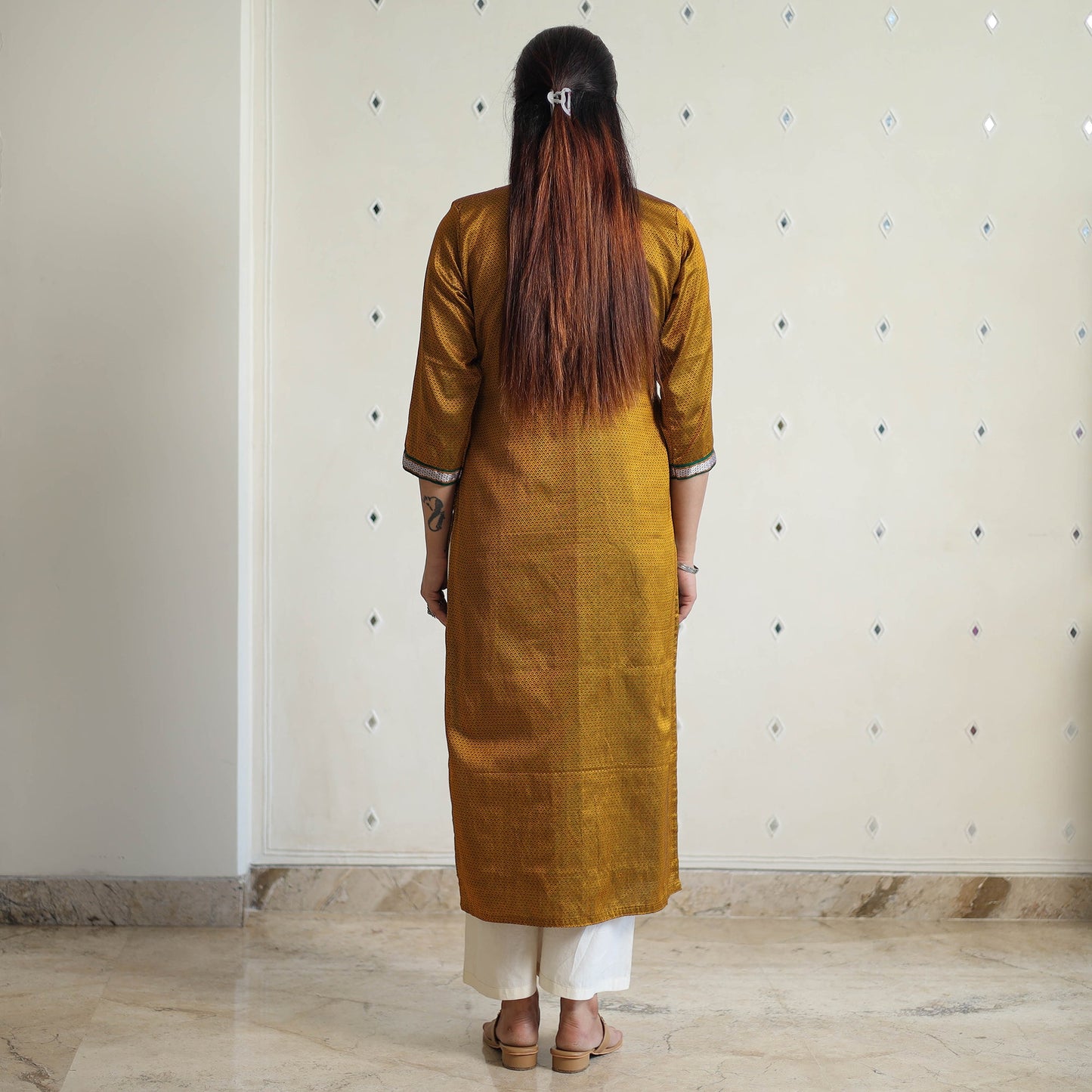 Traditional Khun Straight Kurta for Women