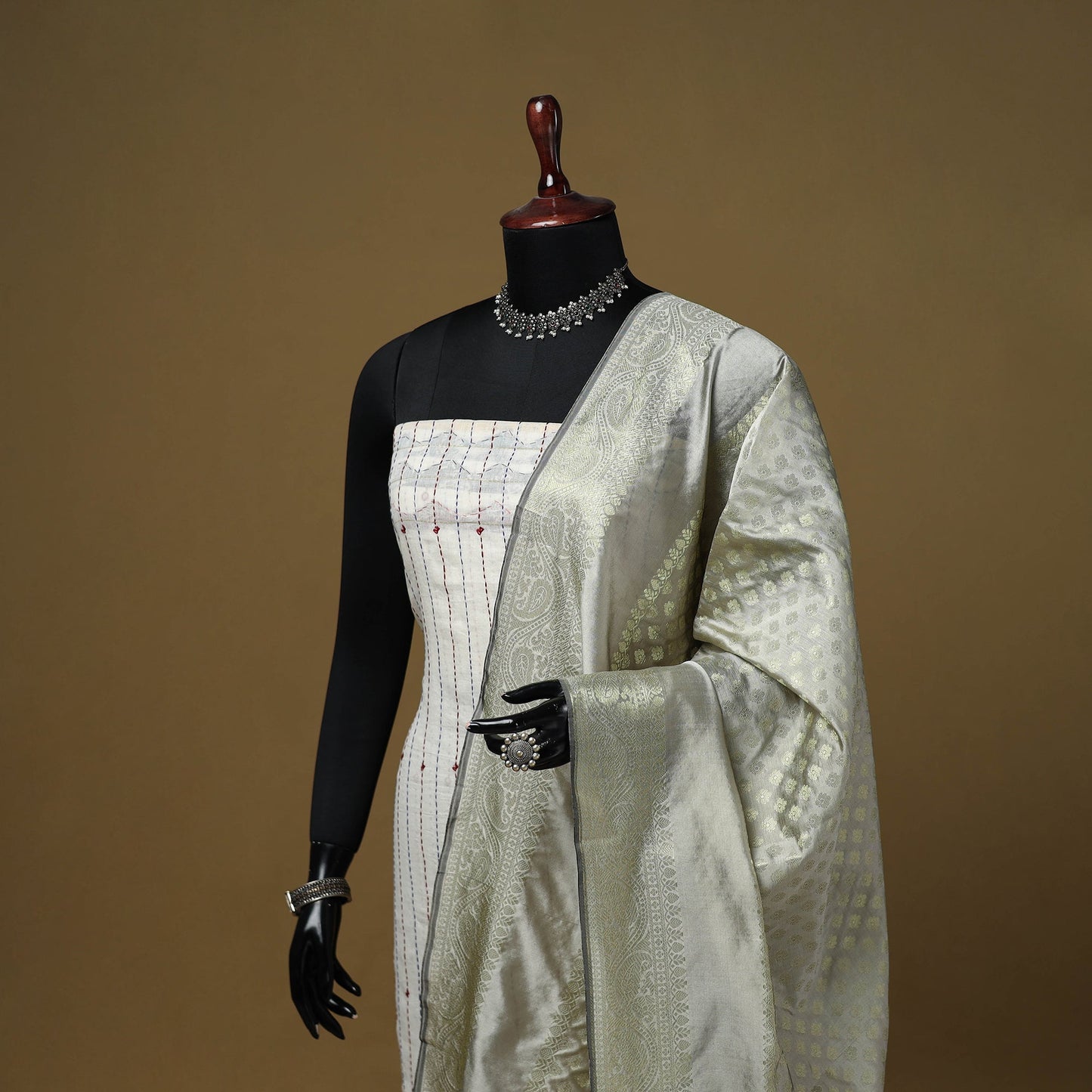 Zari work silk banarasi dupatta 21 - handcrafted