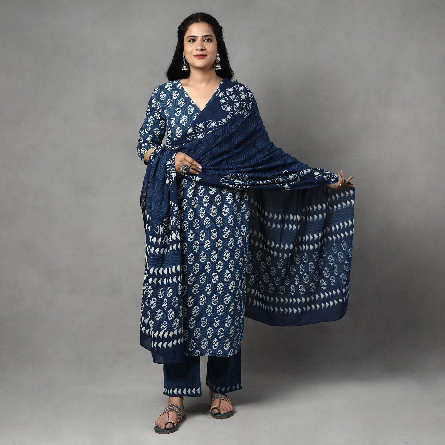 Buy Indigo Block Printed Cotton Kurta with Palazzo & Dupatta Set Online at iTokri.com