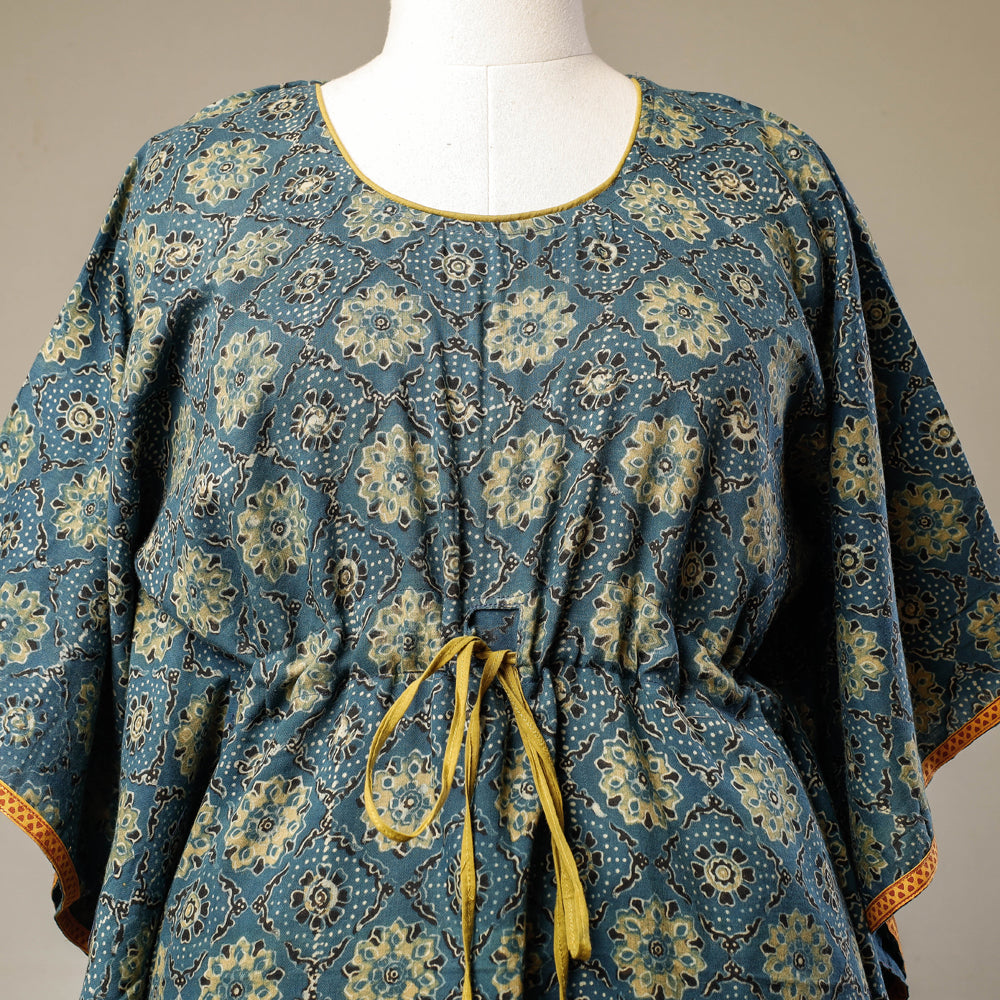 Buy Ajrakh Hand Block Printed Cotton Kaftan with Tie-Up Waist (Long) l iTokri.com