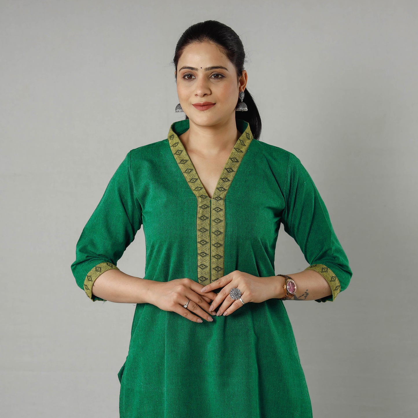 Green - Plain Jhiri Handloom Cotton Long Straight Kurta