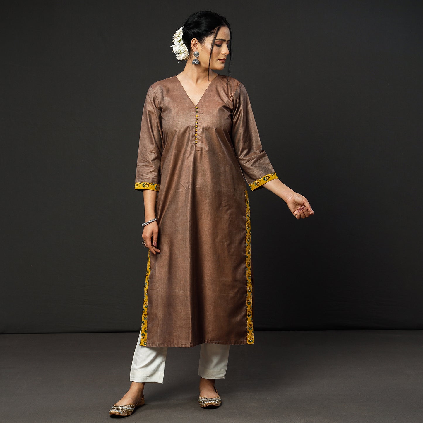 Brown Texture Tussar Silk Handloom Kurta with Bagru Dupatta