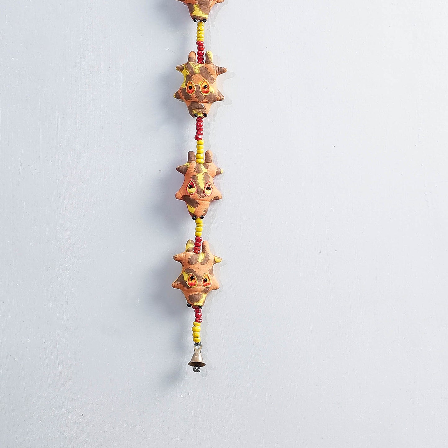 Handmade Giraffe Hanging with Bell l iTokri.com