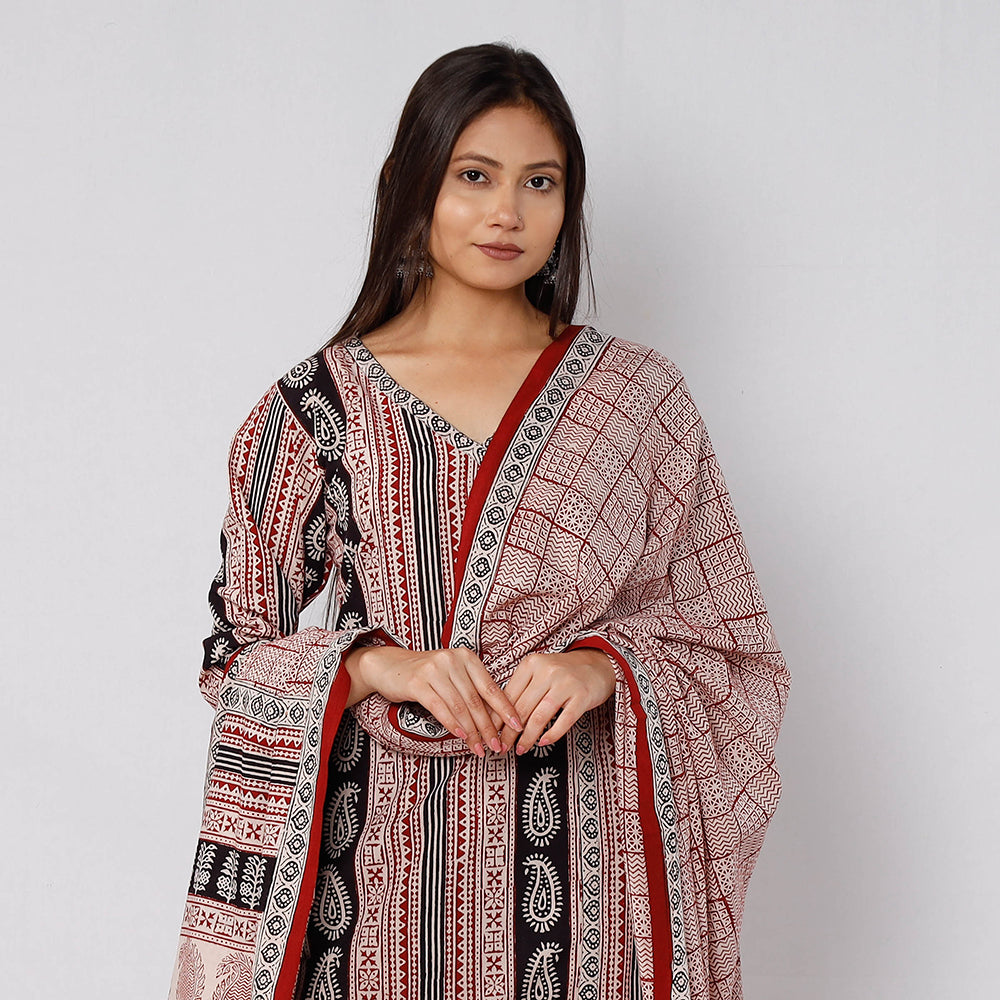 Bagh Kurta Set