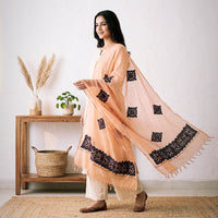 Applique work dupattas