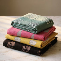 itokri akola print fabrics. Akola hand block prints of Rajasthan are unique and beautiful. The Akola region is famous for the hand block print of Udaipur district, Rajasthan.