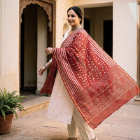 Pipad hand printing dupattas