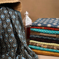 itokri akola print fabrics. Akola hand block prints of Rajasthan are unique and beautiful. The Akola region is famous for the hand block print of Udaipur district, Rajasthan.