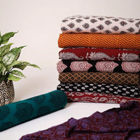 itokri bagh block print fabrics. Bagh block print fabric or Bagh block print cloth is an Indian handicraft obtained by a traditional printing method with natural colours practised in the city Bagh, Dhar district in Madhya Pradesh.