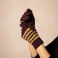 Hand gloves