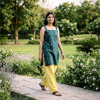 Pochampally ikat kurtas