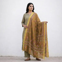 Kantha work dupattas