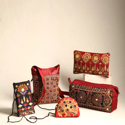 Kutchi embroidery craft