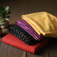 itokri Leheria Tye-Dye Fbarics. Leheria is a traditional tie-dye craft practised in the Indian state of Rajasthan. This type of print has vibrant colours with distinctive patterns.