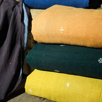 itokri organic kala cotton fabrics. Kala cotton is the original pure old world organic cotton of India and it is one of the few genetically pure cotton species remaining in India.