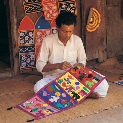 Pipli applique work