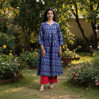 Pochampally ikat kurtas