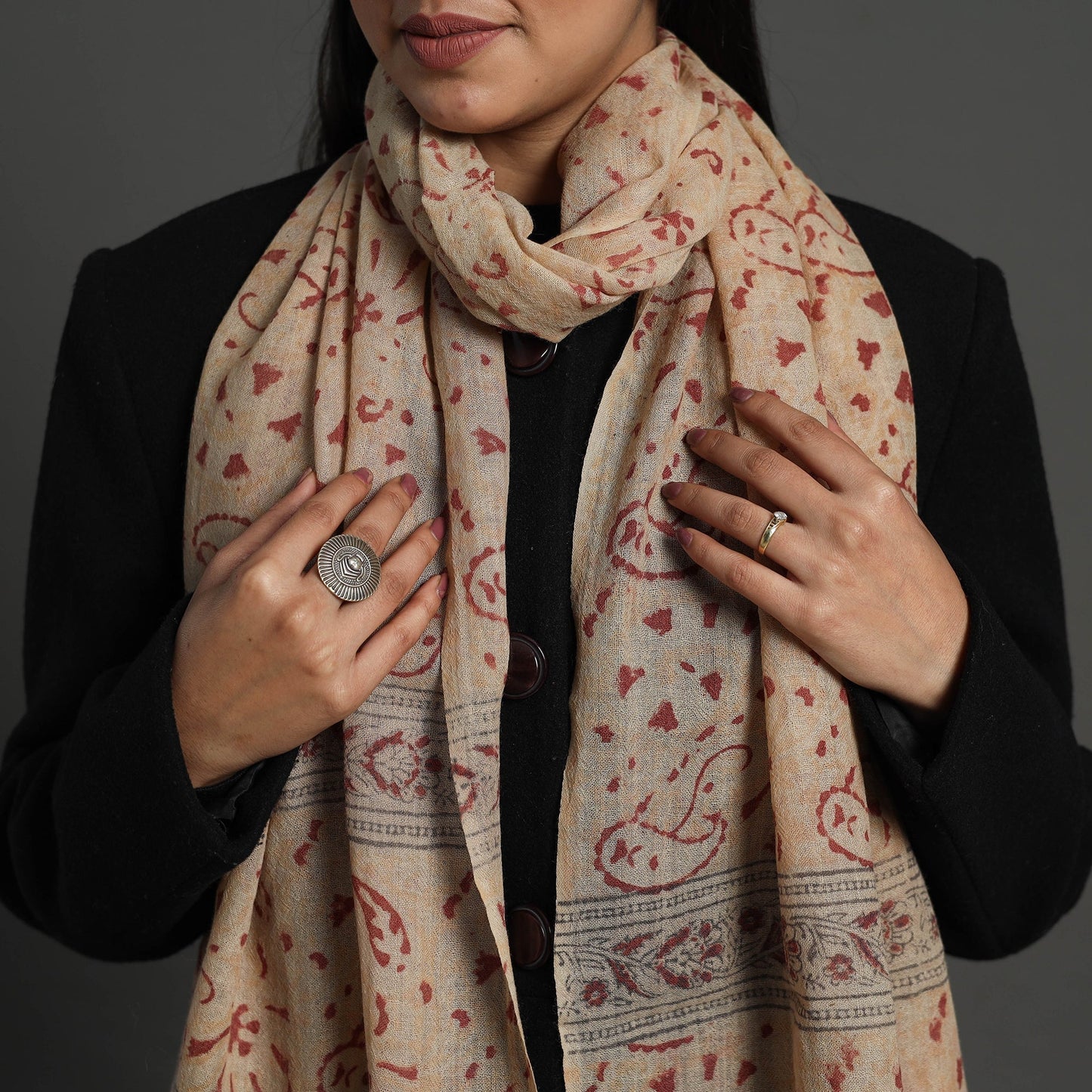 Beige Block Print Pedana Kalamkari Wool Stole