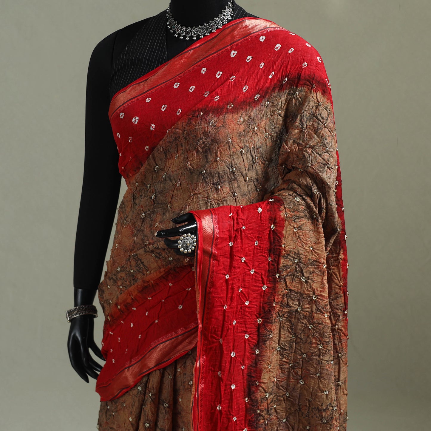 Kutch Tie-Dye Shibori Bandhani Cotton Saree with Blouse Piece 33