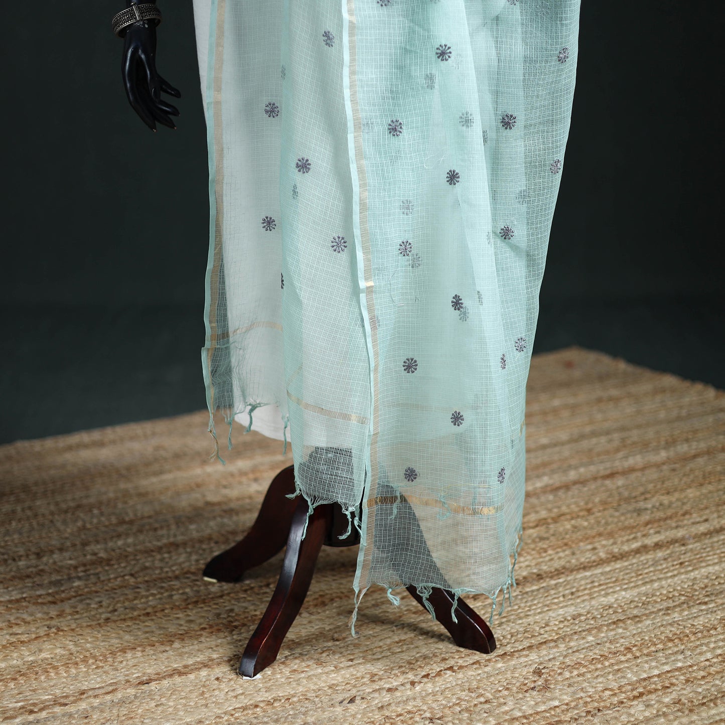 Kota Doria Cotton Embroidered Plain Dupatta 05