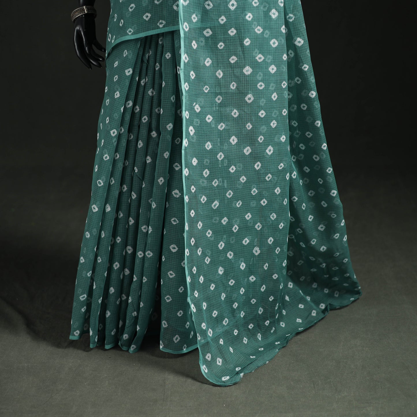Bandhani Tie-Dye Kota Doria Cotton Saree 21