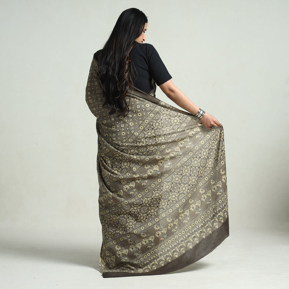 ajrakh saree