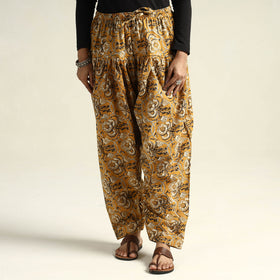 Buy Bagru Block Printed Cotton Elasticated Salwar Online at iTokri.com