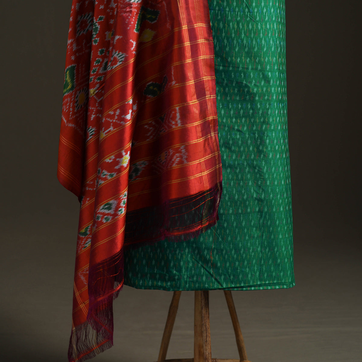 Green - Pochampally Ikat Handloom Sico Unstitched Dress Material: Kurta with Mulberry Silk Dupatta 34