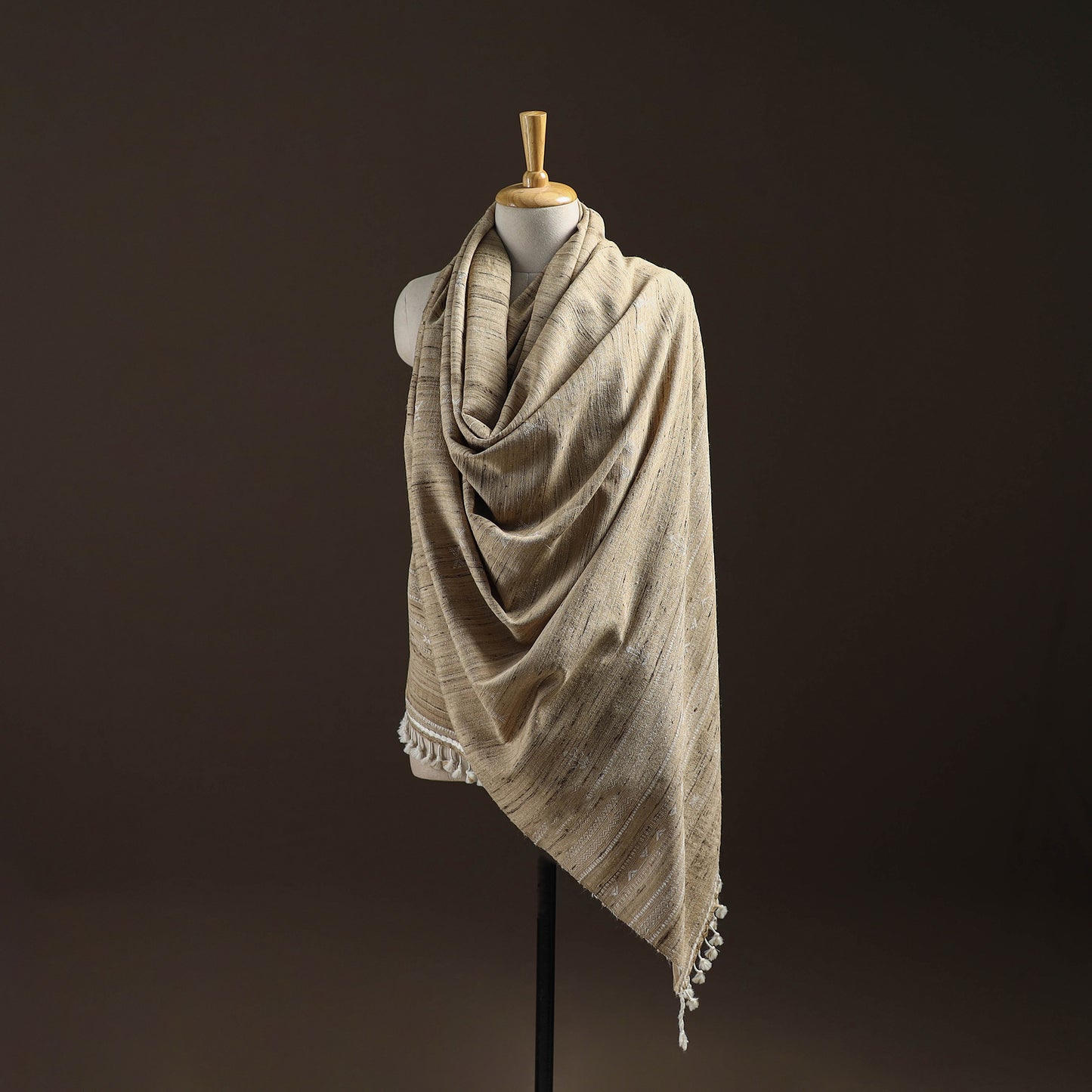 Kutch Bhujodi Handspun Handwoven Merino Wool x Katia Silk Chomuk Buta Shawl 01