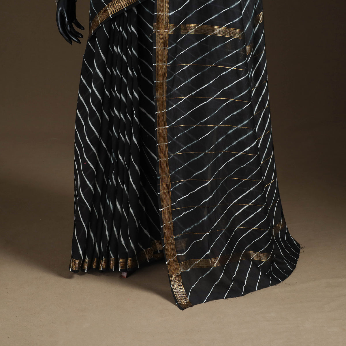 Chanderi Silk Leheriya Tie-Dye Saree with Zari Border 04