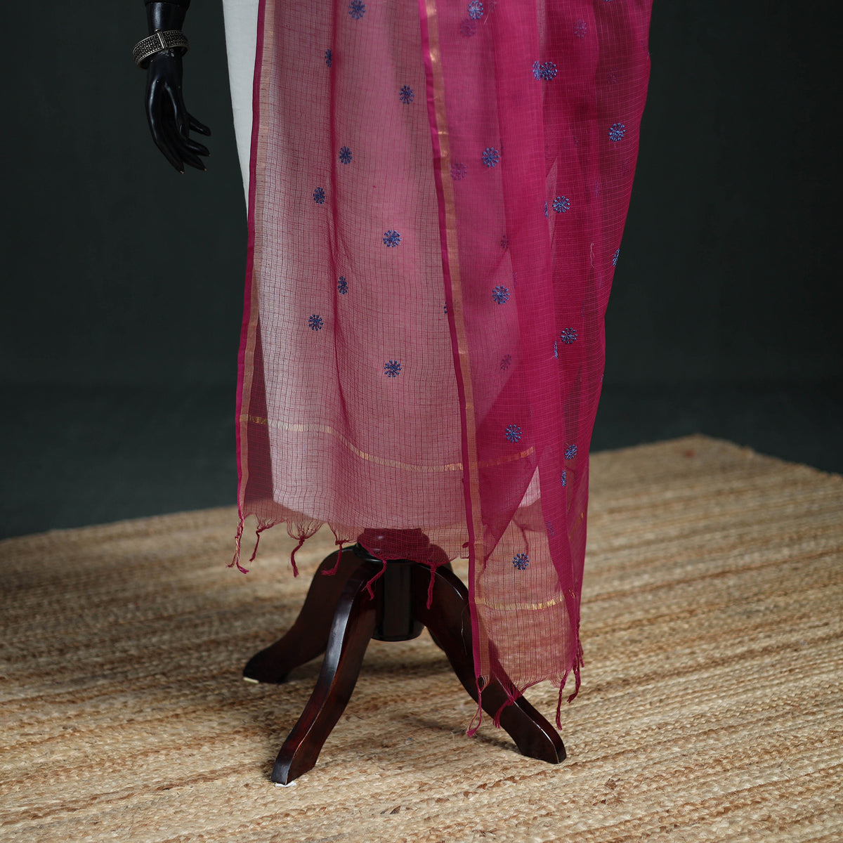 Kota Doria Cotton Embroidered Plain Dupatta 08