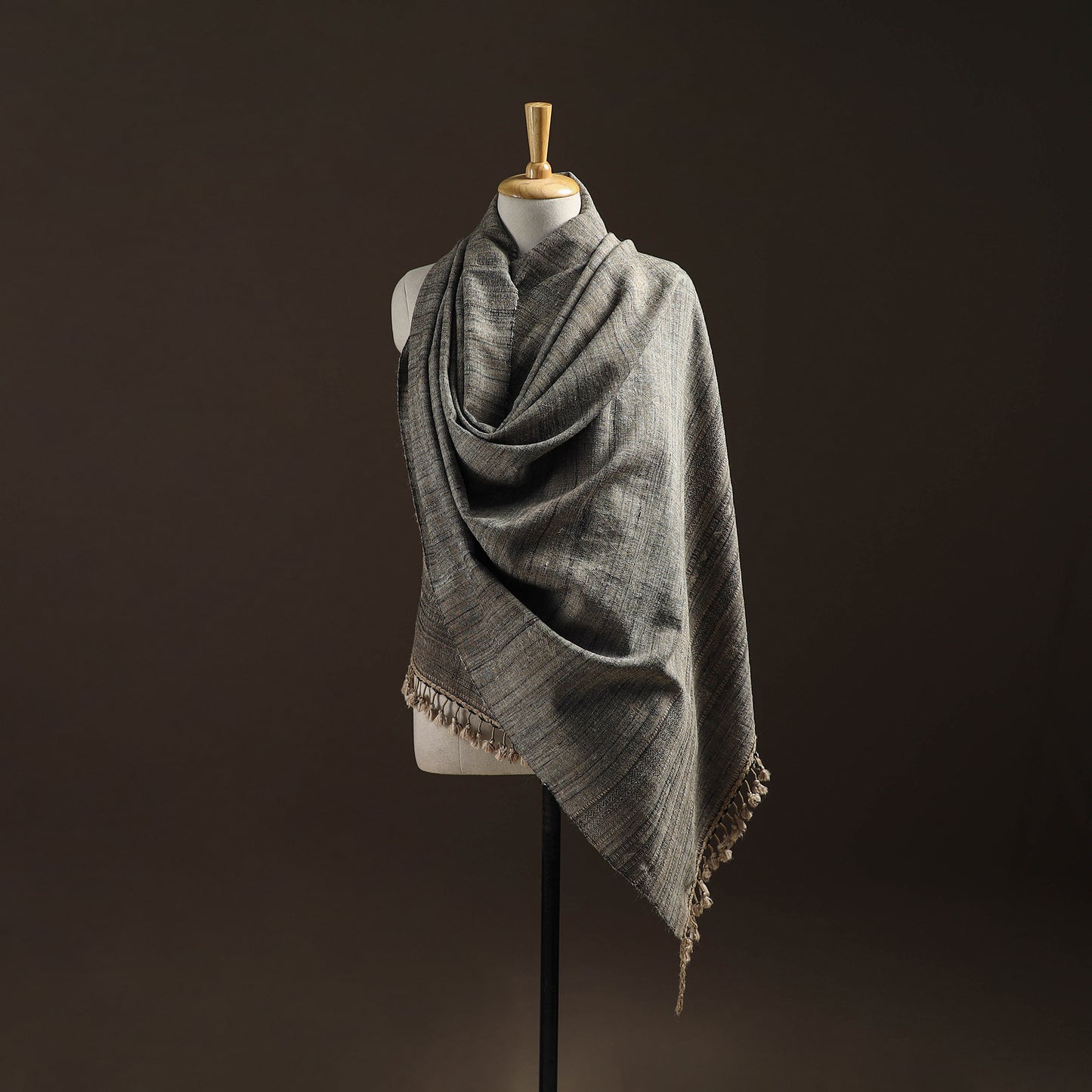 Kutch Bhujodi Handspun Handwoven Merino Wool x Katia Silk Chomuk Buta Shawl 02