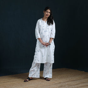 White - Hand Embroidered Mul Cotton Chikankari Kurta with Palazzo Set for Women 35