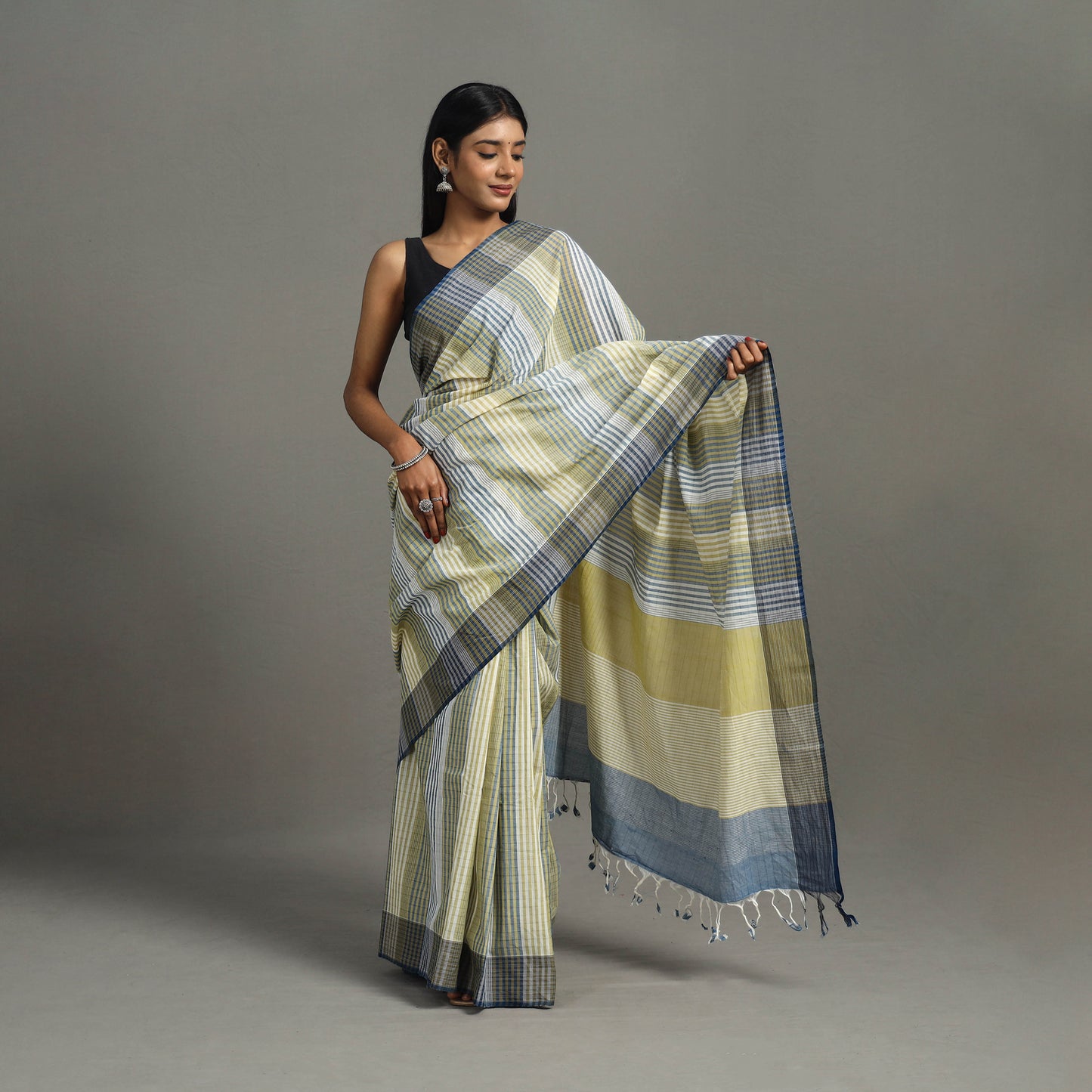 Multicolor - Stripes Cotton Handloom Saree 07