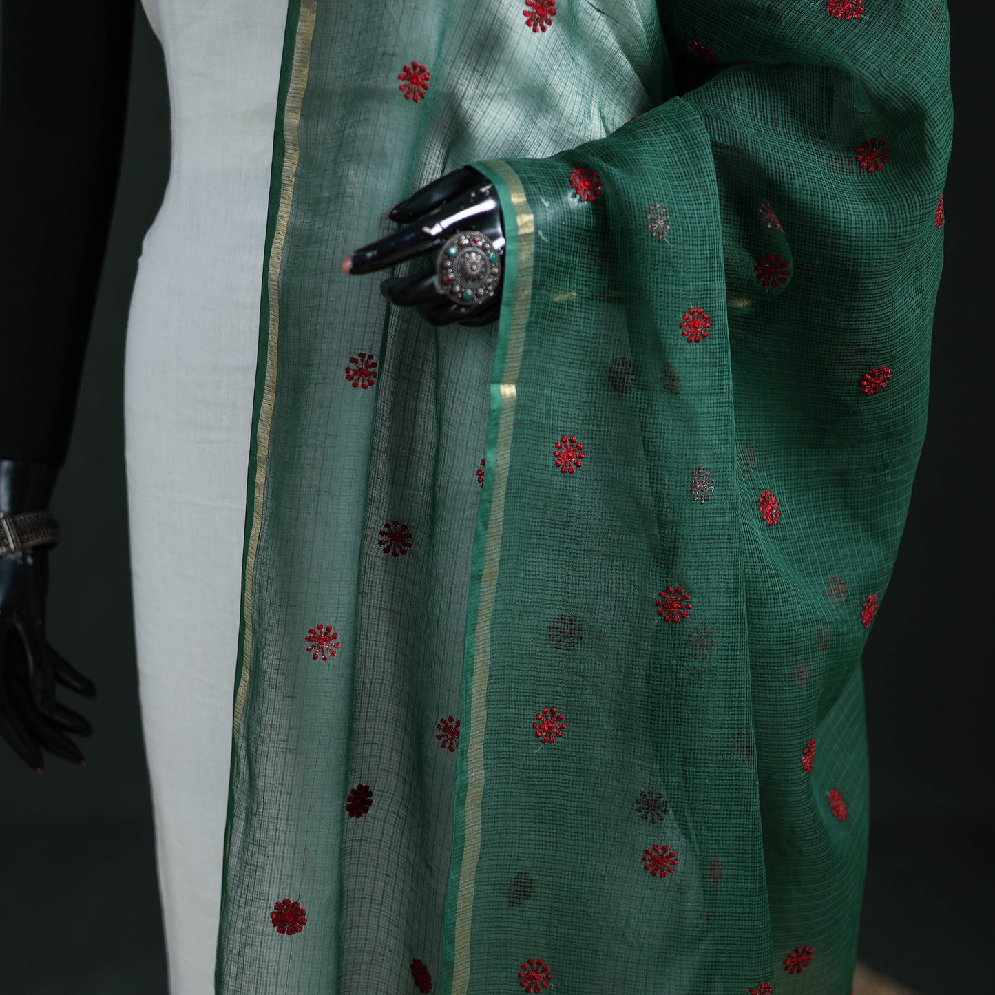 Kota Doria Cotton Embroidered Plain Dupatta 11