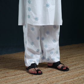 White - Hand Embroidered Mul Cotton Chikankari Kurta with Palazzo Set for Women 35