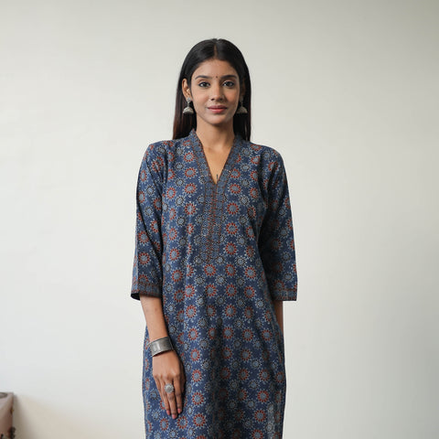 Blue - Block Printed Cotton Straight Ajrakh Kurta 25