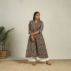Buy Green Printed Cotton A-Line Kalamkari Kurta For Women