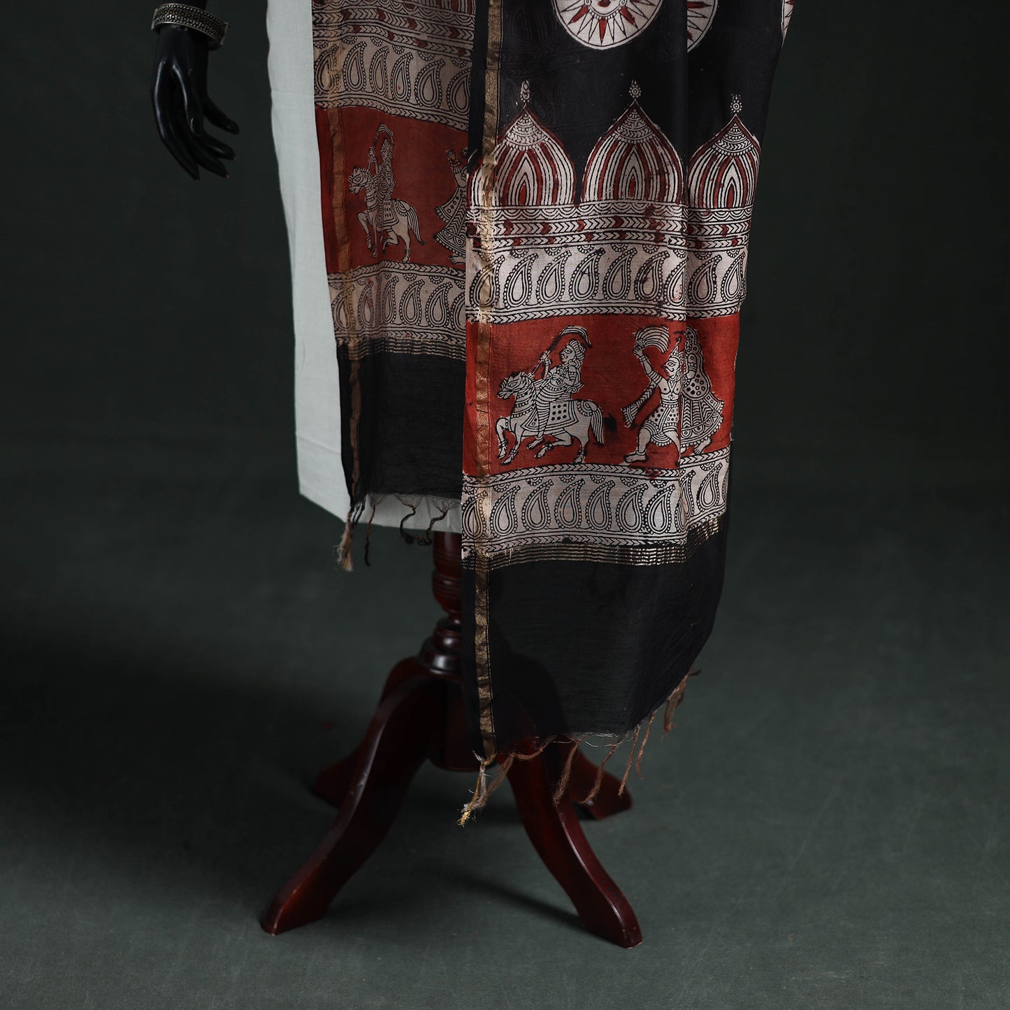 Black - Mata Ni Pachedi Handpainted Natural Dyed Chanderi Silk Handloom Dupatta 09