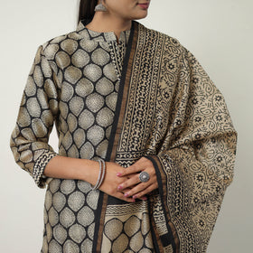 Buy Beige Chanderi Silk Hand Block Bagru Print Kurta Set