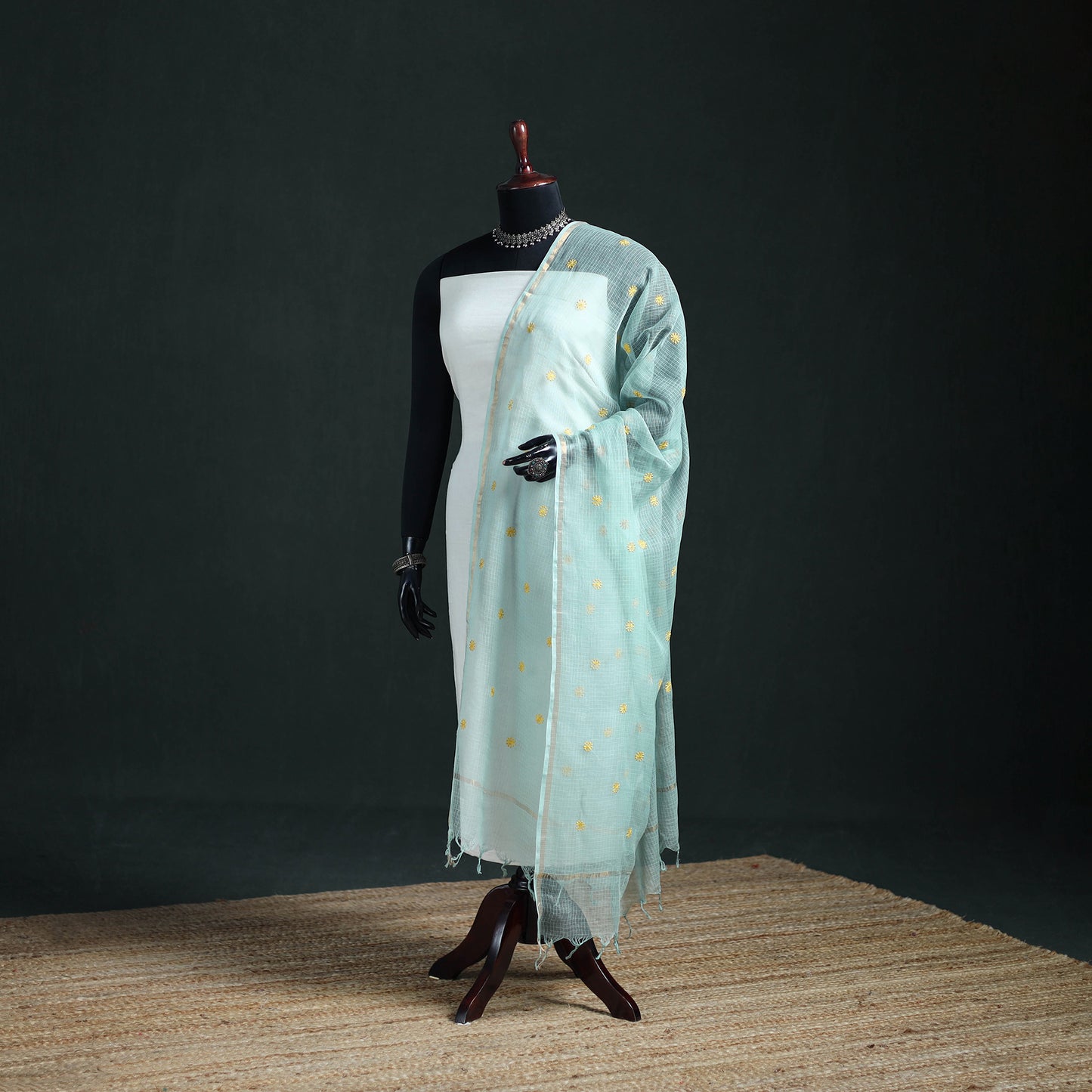 Kota Doria Cotton Embroidered Plain Dupatta 15