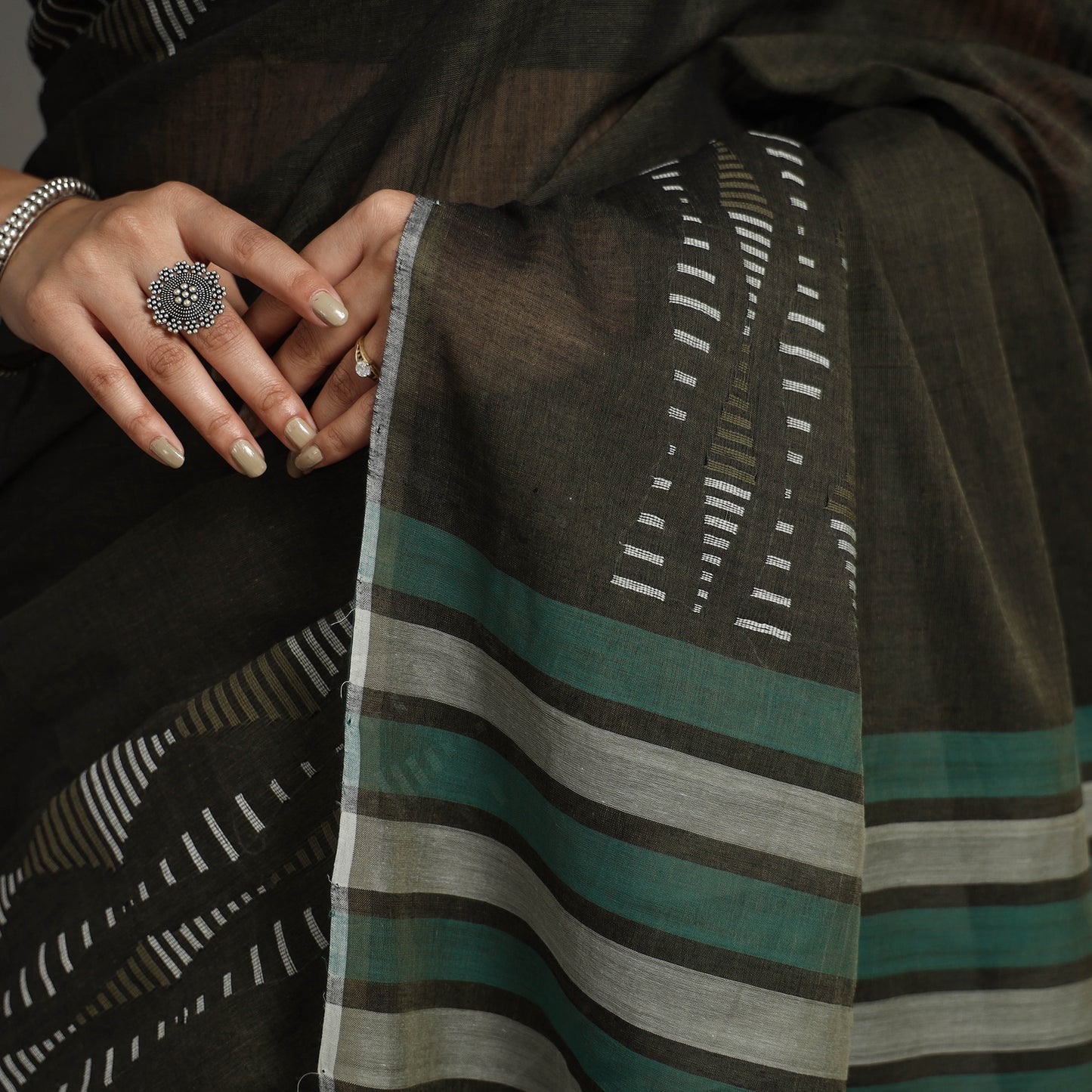 Green - Dunes Buta Cotton Handloom Saree 63