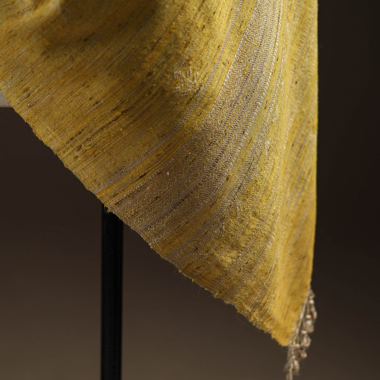 Kutch Bhujodi Handspun Handwoven Merino Wool x Katia Silk Chomuk Buta Shawl 05