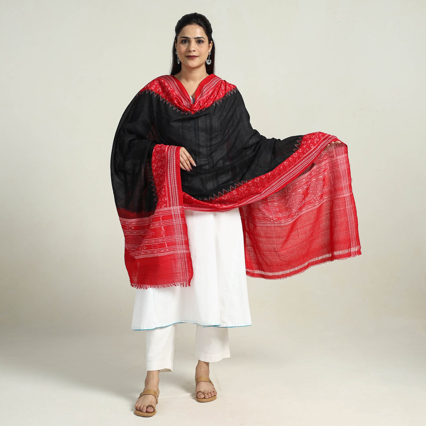 Black - Sambalpuri Ikat Weave Handloom Cotton Dupatta 45