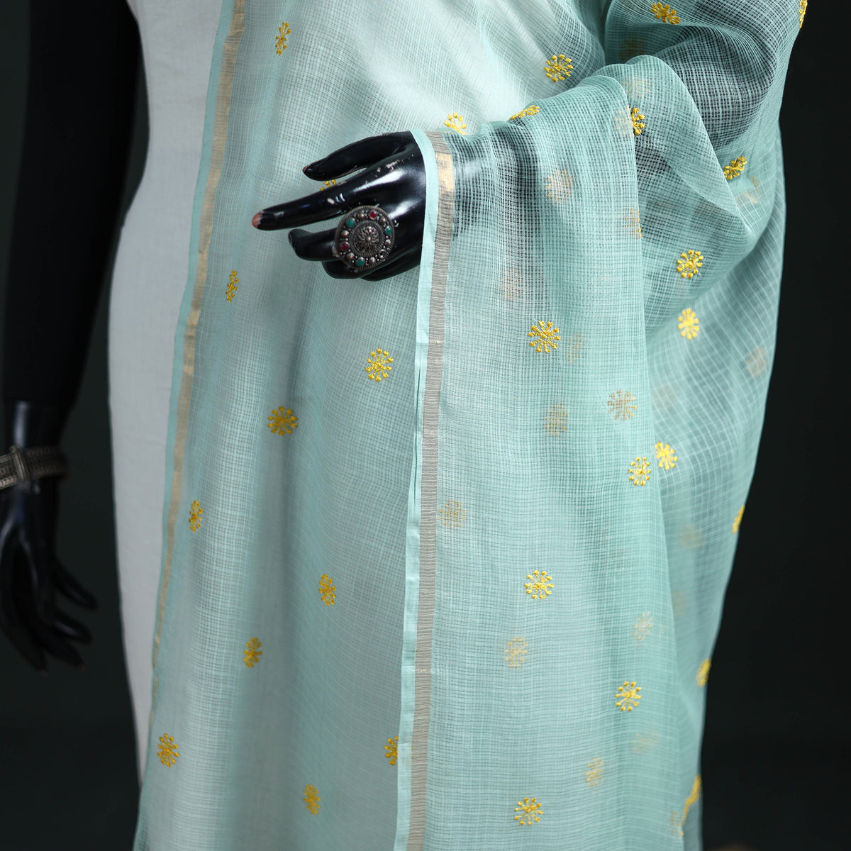 Kota Doria Cotton Embroidered Plain Dupatta 15