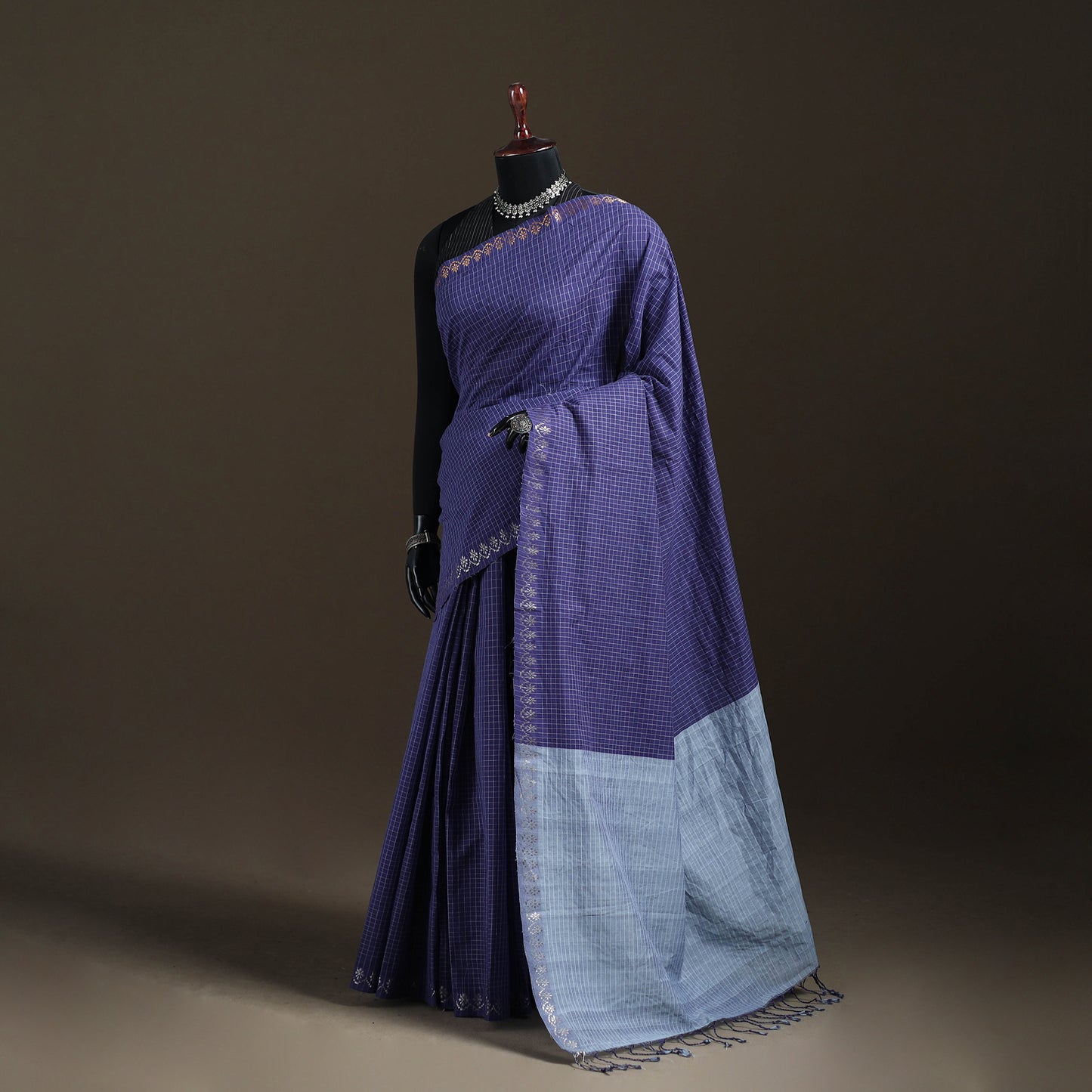 Godavari Checks Pure Handloom Dobby Cotton Saree 08