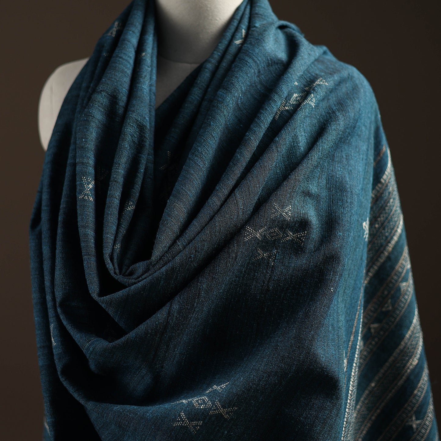 Kutch Bhujodi Handspun Handwoven Merino Wool x Katia Silk Chomuk Buta Shawl 06