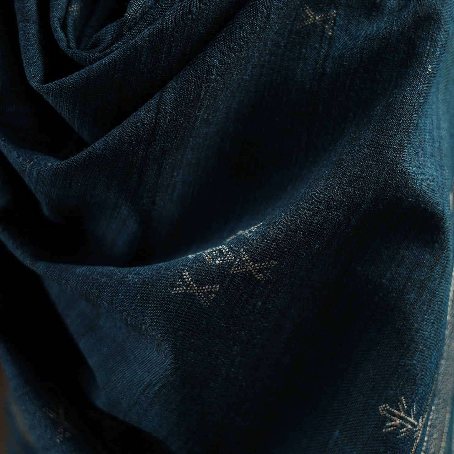 Kutch Bhujodi Handspun Handwoven Merino Wool x Katia Silk Chomuk Buta Shawl 06