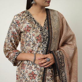 Buy Beige Chanderi Silk Hand Block Bagru Print Kurta Set